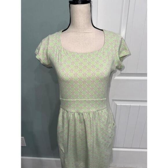J. McLaughlin Short Sleeve Catalina Cloth Emma dress size small - Picture 2 of 7